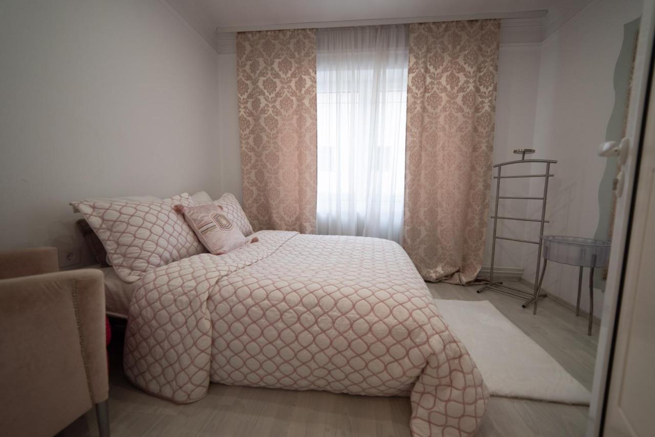 Jelenar Apartment Novi Sad Luaran gambar